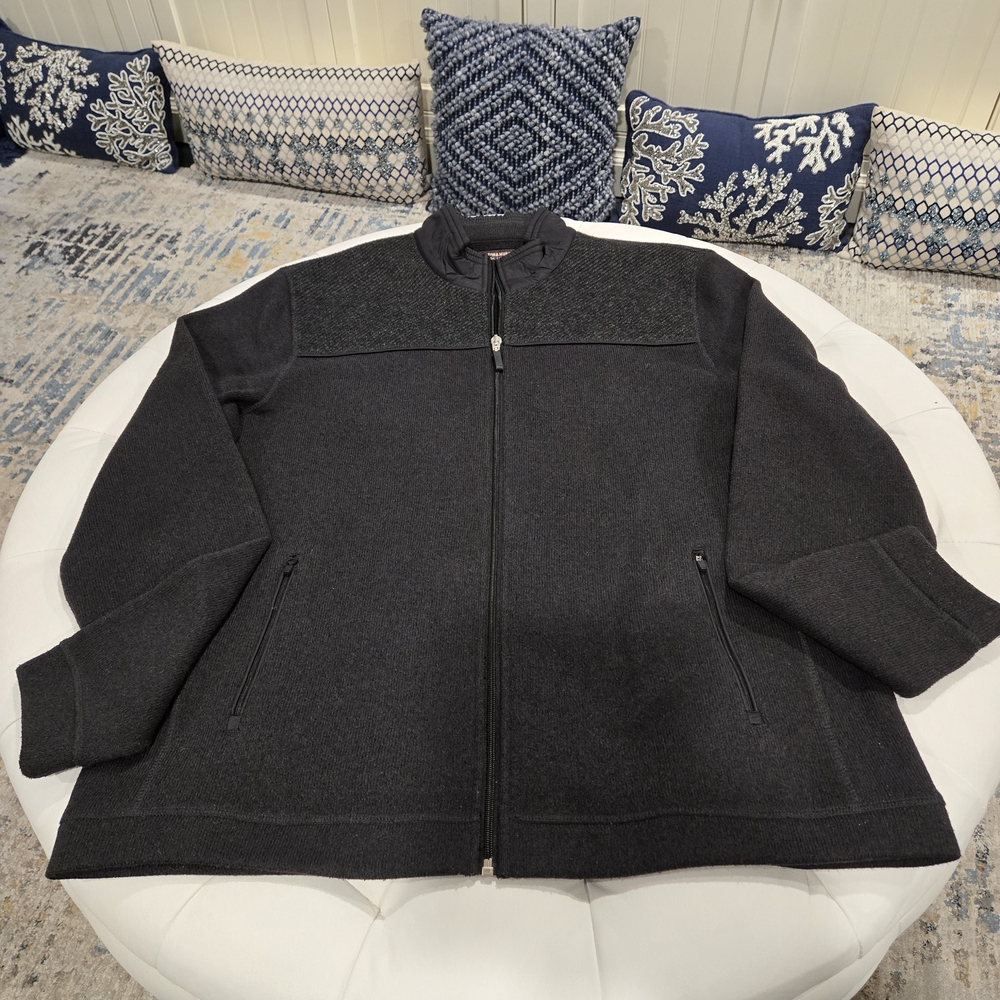 Johnston & Murphy Charcoal Gray & Black Full Zip Fleece Jacket